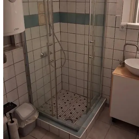 Gaeste In Der Naehe Von Krumbach *